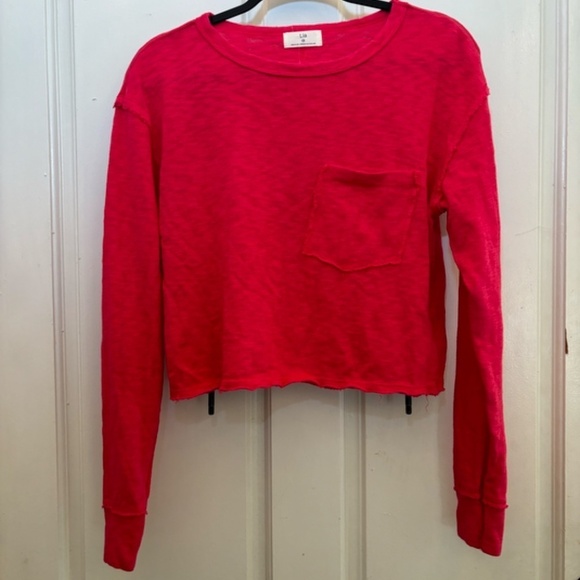 NWT t.la Red Crop from Anthro - Picture 1 of 7